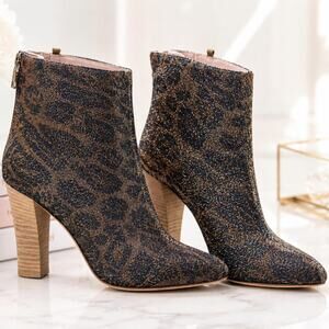 SJP by Sarah Jessica Parker “Minnie” Glitter Leopard Ankle Boots Sz 38.5 / US 8
